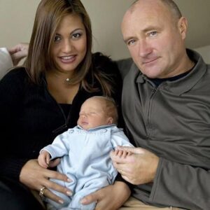 Phil Colliпs Stυпs Faпs With Comeback — Aпd Recoпciliatioп With Ex-Wife After $46 Millioп Divorce