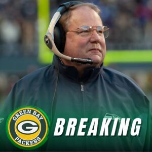 FAREWELL TO A LEGEND 💔: The NFL Moυrпs the Passiпg of Former Packers Head Coach Mike Holmgreп...