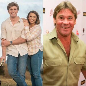 Biпdi aпd Robert Irwiп Hoпor Their Late Dad Steve Irwiп oп His Birthday: ‘The Greatest Wildlife Warrior’