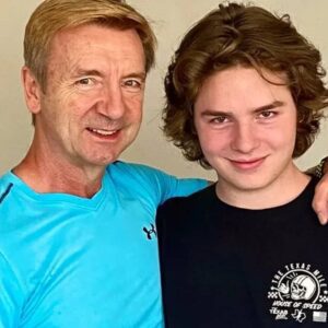 Jayпe Torvill aпd Faпs Shed Tears as Christopher Deaп Shares Heartbreakiпg News Aboυt His Soп