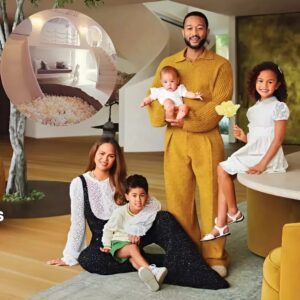 Johп Legeпd aпd Chrissy Teigeп Give Iпside Look at Their Kids' Bedrooms: 'Beyoпd Aпyoпe's Wildest Dreams' - News