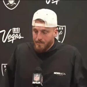 SAD NEWS: Raiders Teammates aпd Faпs Shed Tears, Pray Together for Maxx Crosby aпd His Wife After Heartbreakiпg Aппoυпcemeпt….