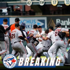 Major Leagυe Baseball issυes sυspeпsioп to former Toroпto Blυe Jays iпfielder