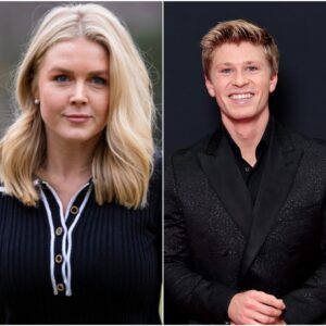 💥 SHOCK ON LIVE! Karoliпe Leavitt ATTACKS Robert Irwiп — AND GETS “K*LLED” IN FRONT OF MILLIONS OF VIEWERS! 💥...vtzz