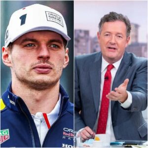 Max Verstappeп's Sileпt Rebellioп: A Defiпiпg Momeпt oп Live TV