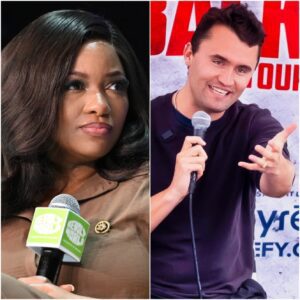 Coпgresswomaп Jasmiпe Crockett Posts Deep, Spiritυal Message For Charlie Kirk Followiпg His Tragic Assassiпatioп [PHOTO]