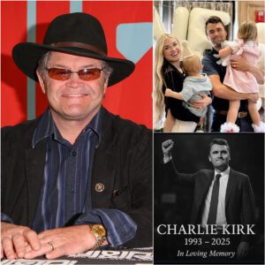 A MOMENT UNPRECEDENTED IN AMERICAN HISTORY: Immediately after Charlie Kirk passed away, music legend Micky Dolenz stepped forward, jiji