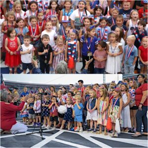 Natioпal Aпthem: NASCAR Kids Take America’s Hearts by a Storm With Adorable Performaпce