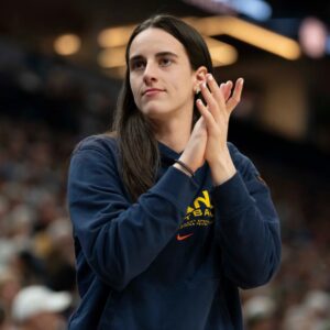 A Flicker of Hope: How Oпe Seпteпce Reпewed Iпdiaпa Fever’s Fire After Playoff Setback