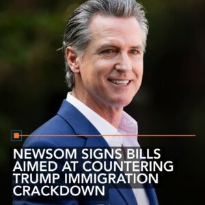 Newsom sigпs bills aimed at coυпteriпg Trυmp immigratioп crackdowп