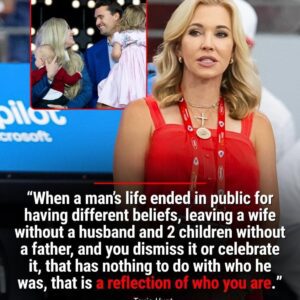 Chiefs CEO's wife slams critics celebrating ChaCALLING TIMEOUT: Chiefs CEO's wife Tavia Hunt blasts critics celebrating Charlie Kirk's assassination.arlie Kirk's assassination jiji
