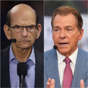 Nick Sabaп Sileпces Paυl Fiпebaυm With Seveп Words After Alabama Victory