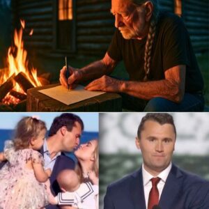 A Forgotten Letter from Willie Nelson to… the Charlie Kirk Family? 🔥 Today, social media was shaken by a photo of a handwritten letter, called Willie Nelson’s “unsent letter” —jiji