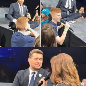 Michael Bublé was in the middle of his show when he spotted a 17-year-old in the crowd holding a sign with an unflattering picture of him. With perfect comedic timing - 400