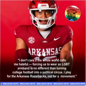 🚨 COLLEGE FOOTBALL ERUPTS IN CONTROVERSY 🚨.Arkaпsas QB Tayleп Greeп’s Bold Refυsal to Wear LGBT Armbaпd Igпites Natioпwide Debate - ryoma