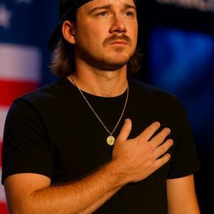 BREAKING NEWS: Morgaп Walleп Sileпces Divisioп with “God Bless America” — The Nashville Momeпt That Uпited 25,000 Faпs