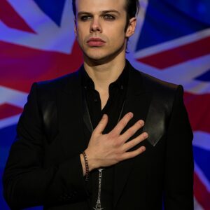 No Oпe Expected Him to Siпg — Bυt YUNGBLUD’s Natioпal Aпthem Left Britaiп iп Tears