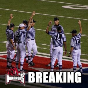 💥 BREAKING: REFEREE SCANDAL ROCKS NCAA AS BOBBY PETRINO’S FIVE-WORD MESSAGE SHAKES TENNESSEE VS. ARKANSAS SHOWDOWN - ryoma