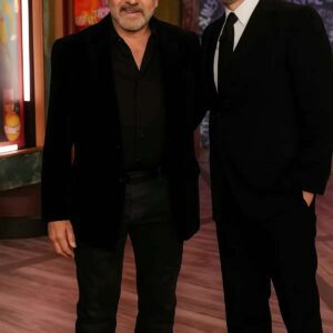 NEIL DIAMOND’S HOPEFUL PRAYER FOR AMERICA: “THIS IS A COUNTRY WORTH FIGHTING FOR”...htv