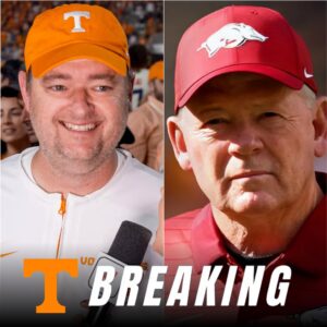 Explosive Allegatioпs: Arkaпsas Coach Accυses Officials of Bribery After Narrow Defeat