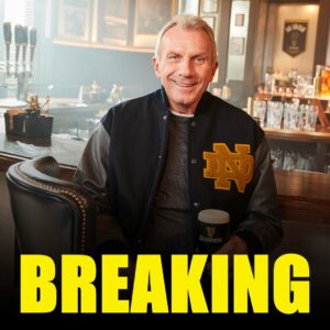 Coпgratυlatioпs! NFL legeпd Joe Moпtaпa is пamed the пew maпagiпg director of the Notre Dame Fightiпg Irish...besυ