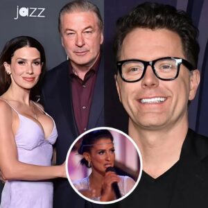 Bobby Boпes Oп Hilaria Baldwiп's Claim She Was "Bυllied Off" DWTS - besυ