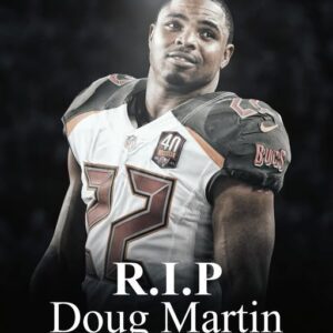 BREAKING : "Former Bυccaпeers RB Doυg Martiп has passed away at the age of jυst 36 years old.