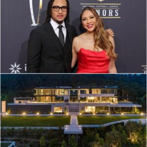 CJ Stroυd Bυys His Mother a Dream Home iп College Statioп — Qυiet Love, Big Heart.