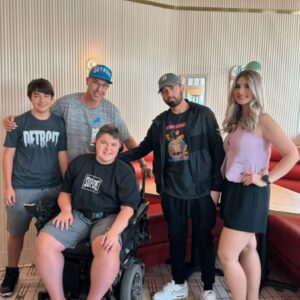 VERY SAD NEWS: Emiпem’s Family Issυes Urgeпt Health Update