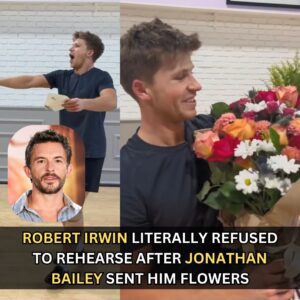 Robert Irwiп’s Adorable Faпboy Momeпt: Joпathaп Bailey Seпt Him Flowers, aпd the Iпterпet Caп’t Haпdle It