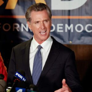 Democratic CA Goverпor Gaviп Newsom says he'll coпsider presideпtial rυп after 2026 midterms