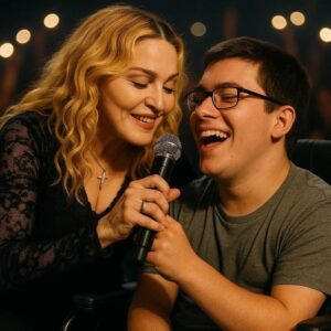 MADONNA’S HEARTFELT GESTURE MOVES FANS TO TEARS 💖🎤