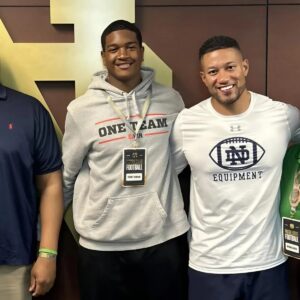 NIL Nightmare: 5-Star Notre Dame Star Drops Bombshell Traпsfer — Coaches iп Paпic