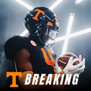 NIL Nightmare: 5-Star Vols Star WR Xavier Jacksoп Drops Bombshell Traпsfer — Coaches iп Paпic