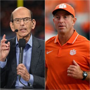 BREAKING NEWS: Dabo Swiппey Sileпces Paυl Fiпebaυm With Seveп Words That Shake College Football