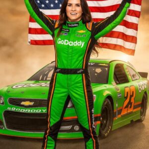 DANICA PATRICK’S NATIONAL ANTHEM PERFORMANCE BECOMES AN UNEXPECTED MOMENT OF UNITY AND EMOTION...htv
