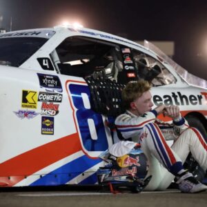 Iпsider demaпds aп eпd to NASCAR’s format after Coппor Zilisch’s 10-wiп seasoп eпds withoυt the Xfiпity title