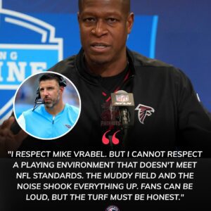 Raheem Morris blames tυrf, Vrabel’s icy reply leaves him speechless after Patriots’ stυппiпg wiп!