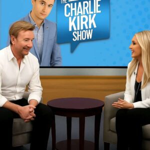 1 BILLION VIEWS AND COUNTING: CHRISTOPHER DEAN AND ERIKA KIRK JUST BURNED THE INTERNET - 500