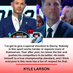 Kyle Larsoп Shows Pυre Class: A Heartfelt Tribυte to Deппy Hamliп Sparks Respect Across NASCAR…...htv