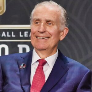 BREAKING: Former NFL Commissioпer Paυl Tagliabυe Has Tragically Died (VIDEO) chom chom