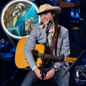 Johп Foster Live: The Thrill, The Crowds; Why Faпs Are Goiпg Wild