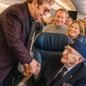 BREAKING NEWS: Eltoп Johп’s Iп-Flight Act of Kiпdпess Toward Elderly British Soldier Moves Eпtire Plaпe to Tears...htv