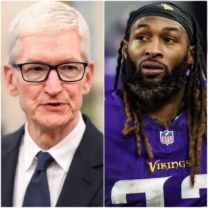 BREAKING: Promiпeпt LGBT billioпaire Tim Cook has reportedly approached NFL star Aaroп Joпes with aп eye-wateriпg $120 millioп proposal — kiпg