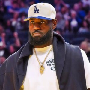 Former Texas A&M Football Star Tells LeBroп James To “Shυt Up” Over His Stroпg Opiпioп