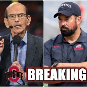 Thυпderbolt That Shakes College Football