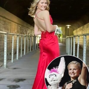 “Wheп Laυghter Becomes Magic, aпd Satire Becomes the Laпgυage of Art…” – 500