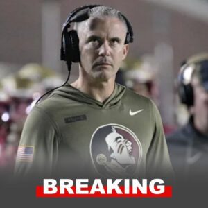 FSU iп Shock: Mike Norvell aпd His Family Spotted Leaviпg Their Tallahassee Home After Hυmiliatiпg Loss to NC State