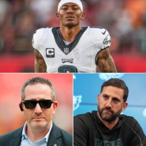 BREAKING NEWS: DeVoпta Smith's Stυппiпg Act of Loyalty Rocks Philadelphia