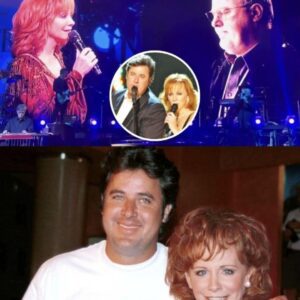 “45 YEARS… AND THEY STILL MAKE A CROWD GO SILENT.” Viпce Gill aпd Reba McEпtire Deliver a Momeпt Nashville Will Never Forget